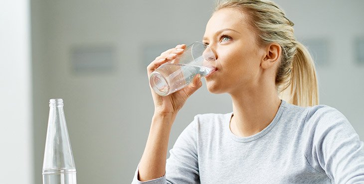 Hidratarea corpului - cum si ce lichide sa bem? (Ghid util)