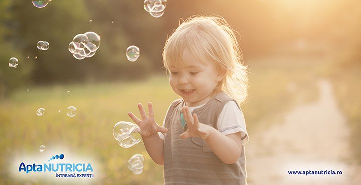 Cum ajută prebioticele întărirea sistemului imunitar al copilului mic?