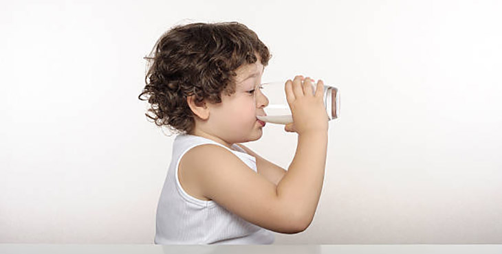 Ce lapte sa-i ofer copilului dupa incetarea alaptarii?