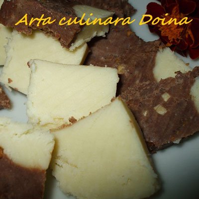 Ciocolata de casa cu nuci si arahide