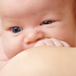 Enterocolita la bebelusi – alimentatie si tratament