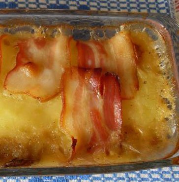 Terina de ciuperci cu bacon la cuptor